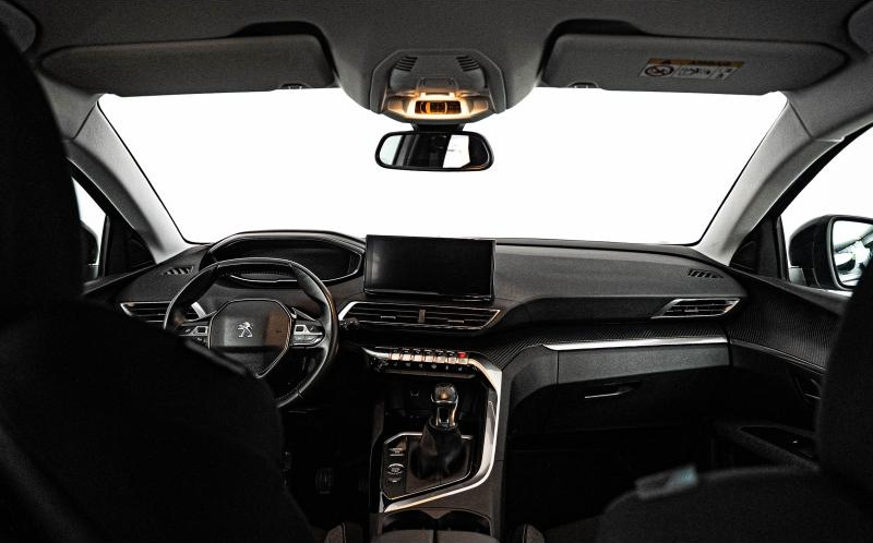 PEUGEOT 5008 PEUGEOT 5008