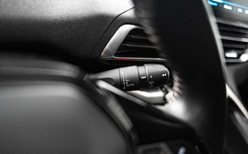 PEUGEOT 5008 PEUGEOT 5008