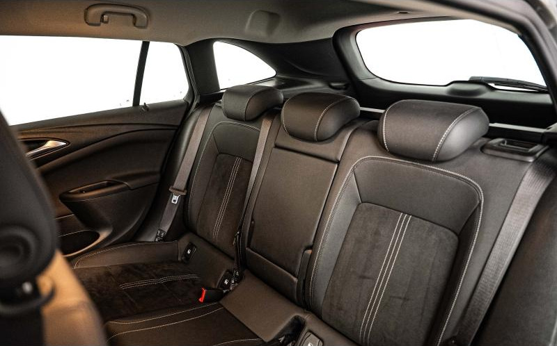 OPEL Astra Sports Tourer OPEL Astra Sports Tourer