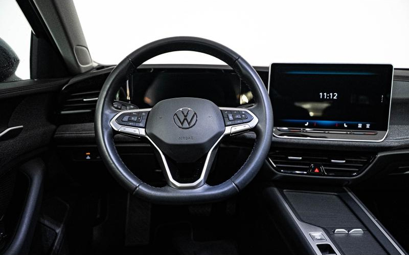 VOLKSWAGEN Passat SW