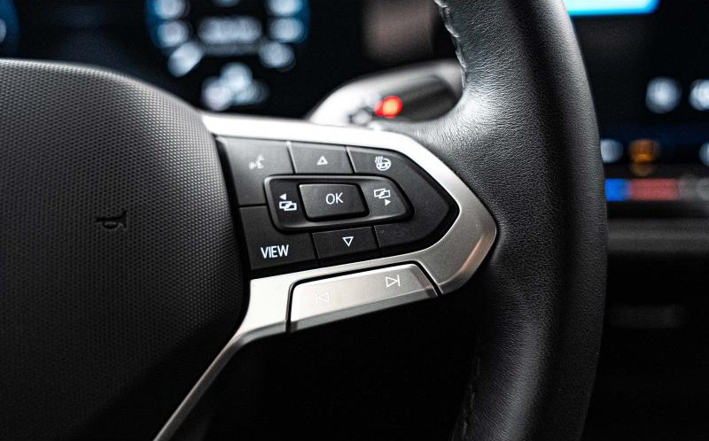 VOLKSWAGEN Passat SW