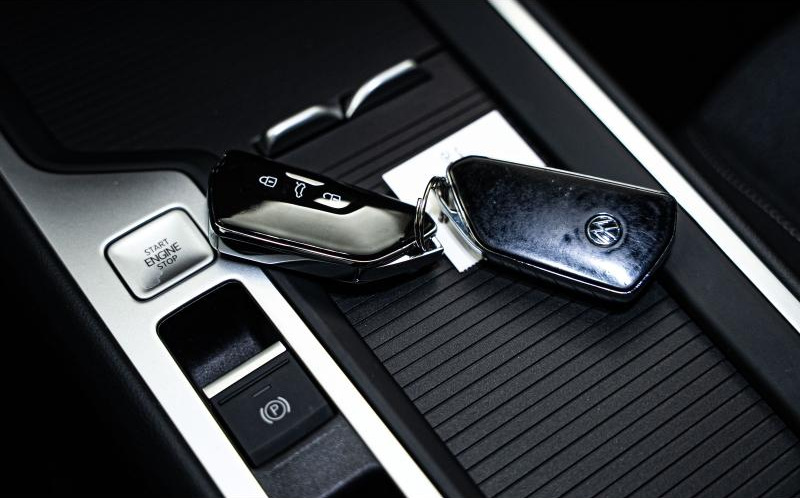 VOLKSWAGEN Passat SW