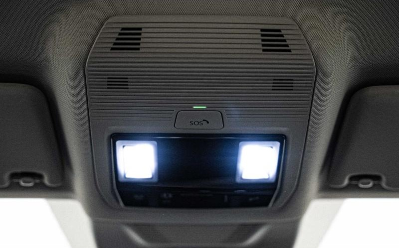 VOLKSWAGEN Passat SW