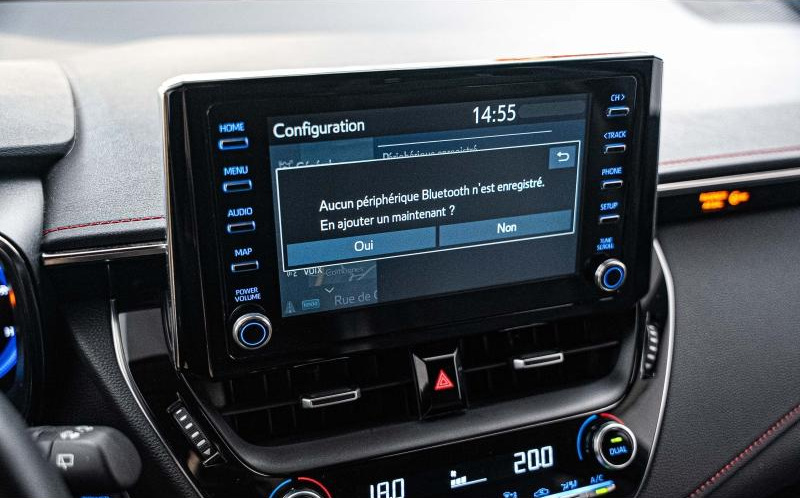 TOYOTA Corolla Touring Spt