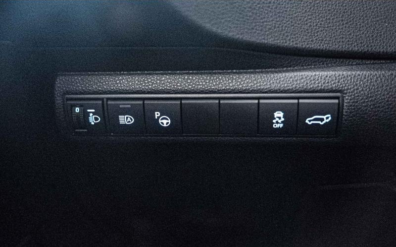 TOYOTA Corolla Touring Spt