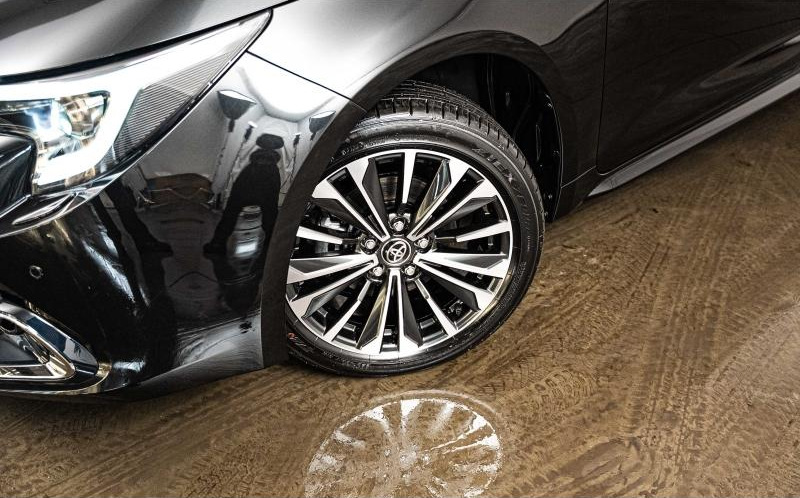 TOYOTA Corolla Touring Spt