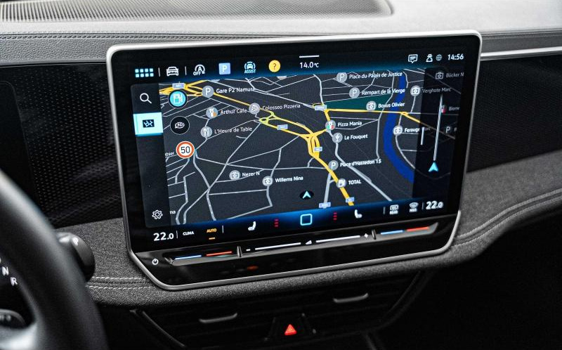 VOLKSWAGEN Passat SW