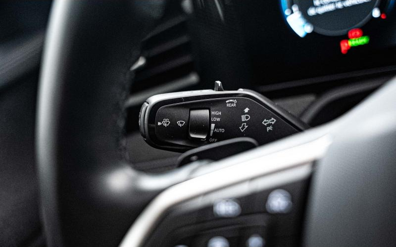 VOLKSWAGEN Passat SW