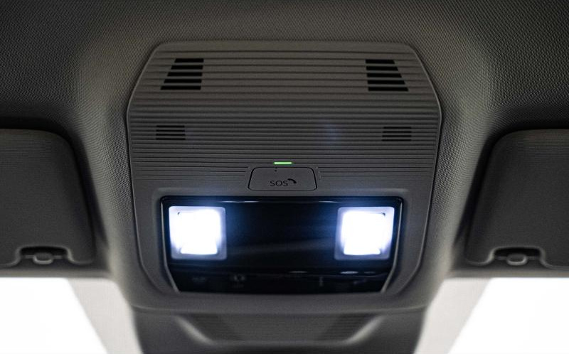 VOLKSWAGEN Passat SW