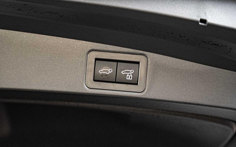 TOYOTA Corolla Touring Spt