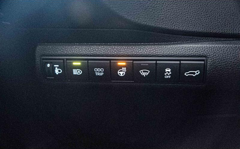 TOYOTA Corolla Touring Spt