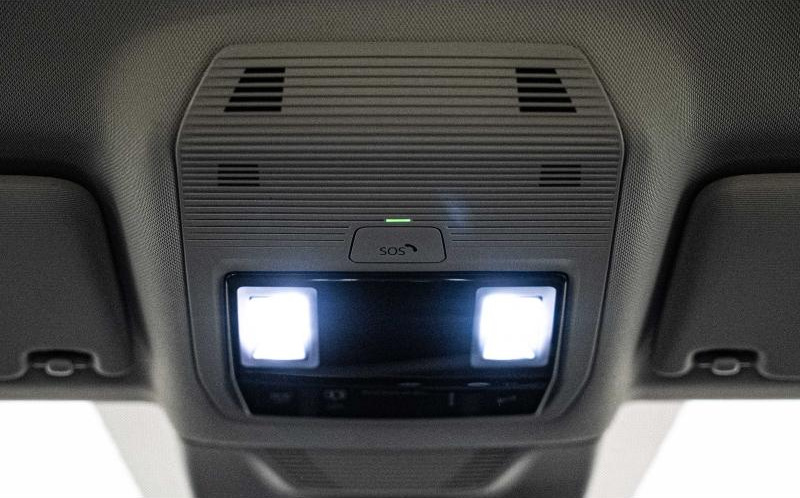 VOLKSWAGEN Passat SW