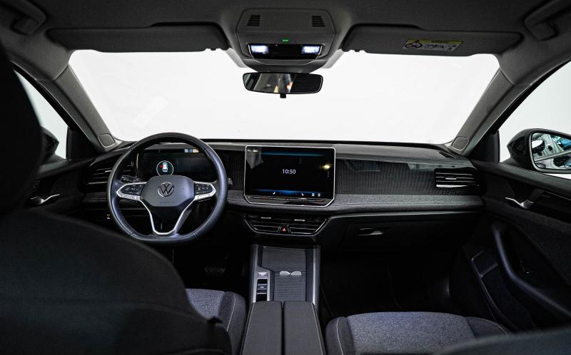 VOLKSWAGEN Passat SW