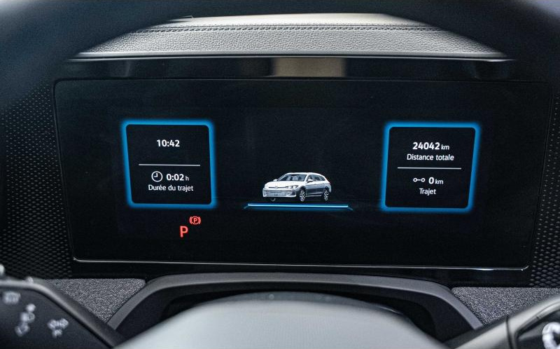 VOLKSWAGEN Passat SW