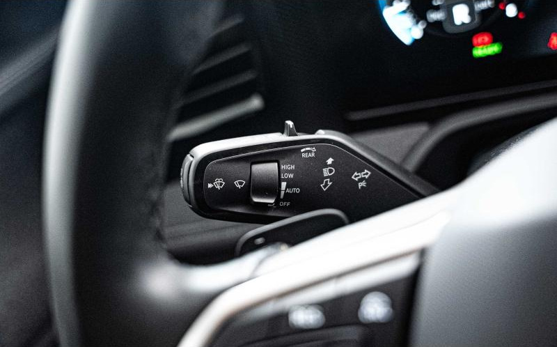 VOLKSWAGEN Passat SW