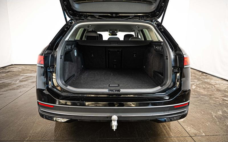 VOLKSWAGEN Passat SW