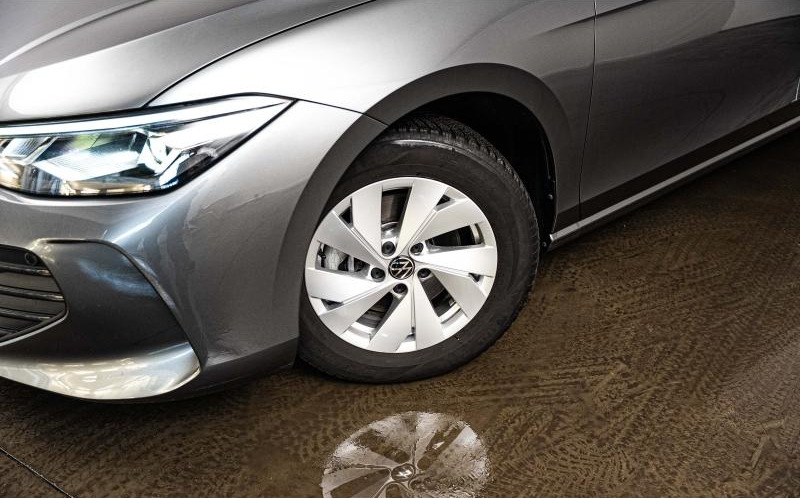 VOLKSWAGEN Passat SW