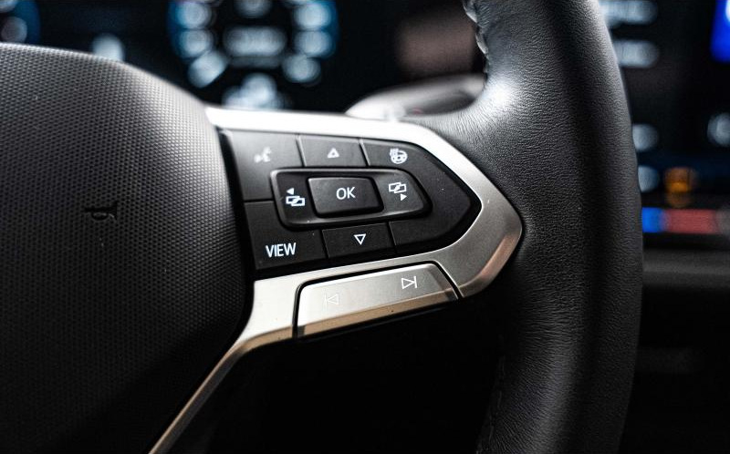 VOLKSWAGEN Passat SW