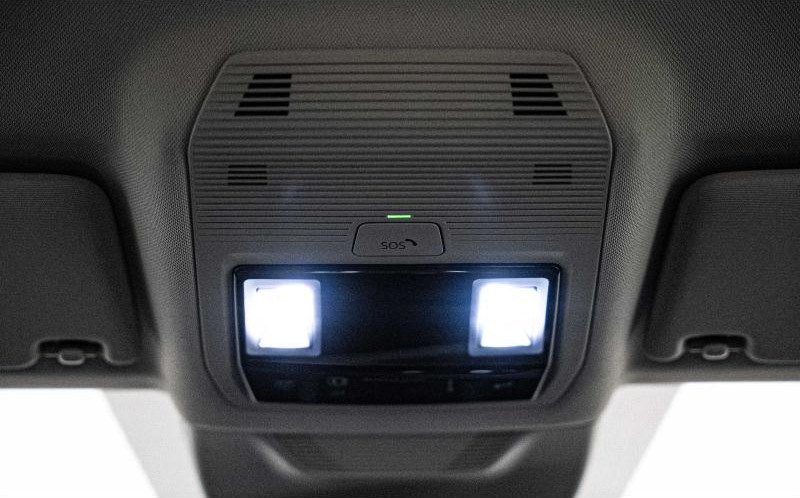 VOLKSWAGEN Passat SW