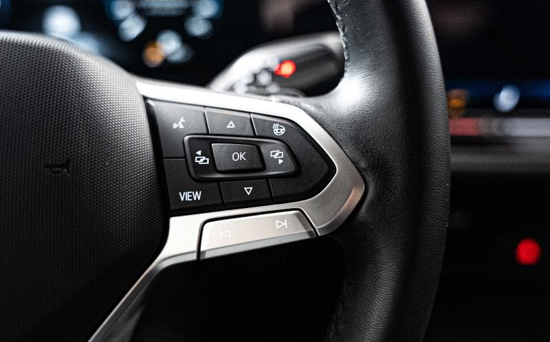 VOLKSWAGEN Passat SW