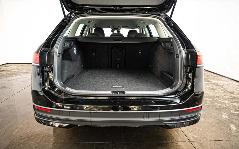 VOLKSWAGEN Passat SW