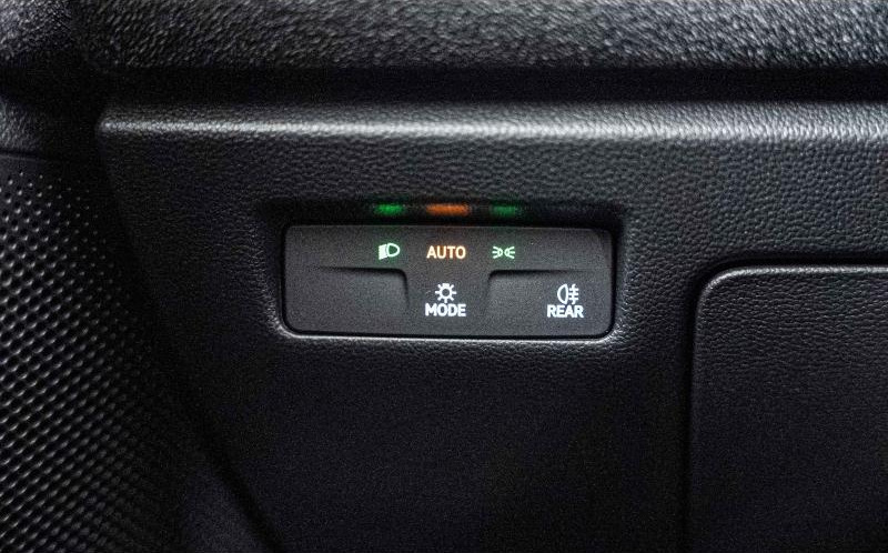 VOLKSWAGEN Passat SW