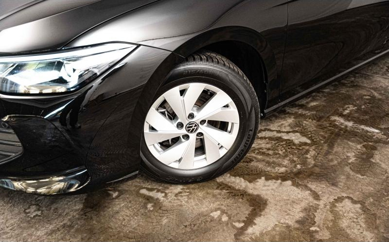 VOLKSWAGEN Passat SW