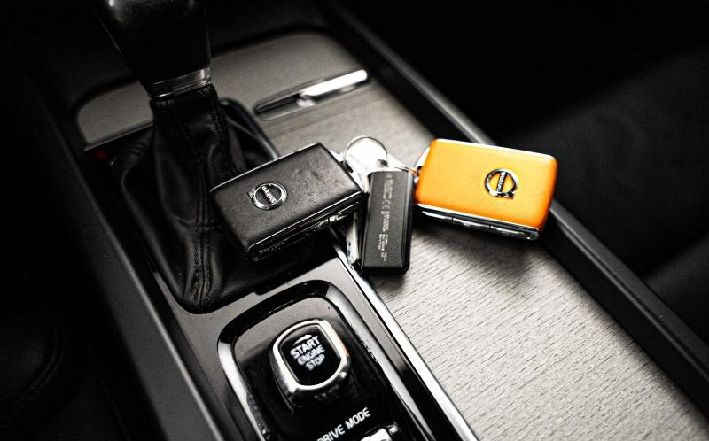 VOLVO V60 Cross Country