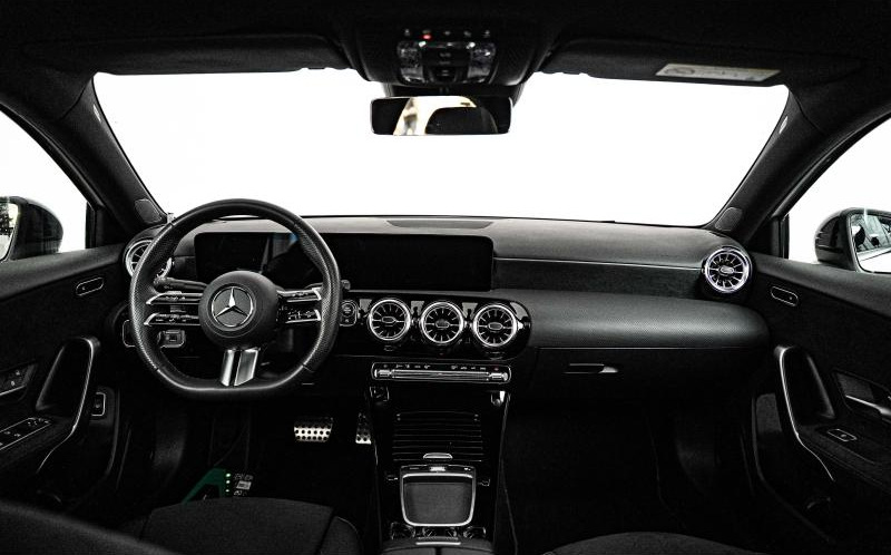 MERCEDES-BENZ Classe A Berline