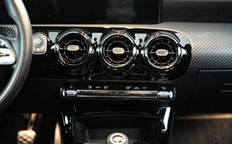 MERCEDES-BENZ Classe A