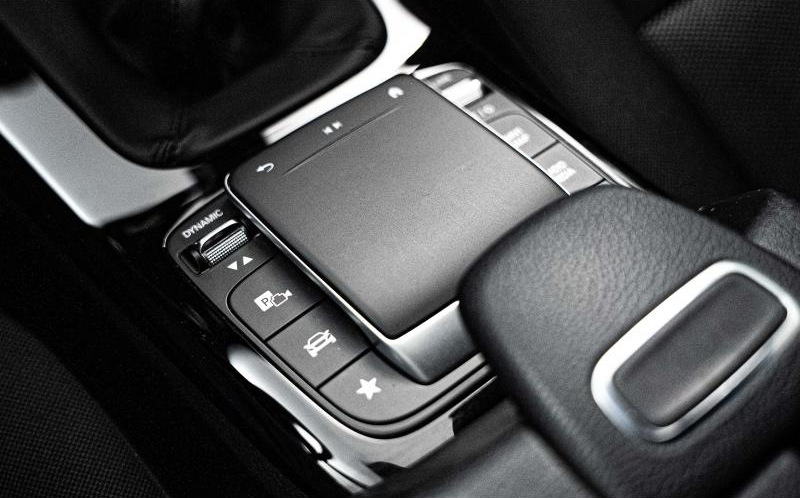 MERCEDES-BENZ Classe A