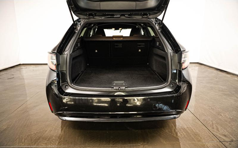 TOYOTA Corolla Touring Spt