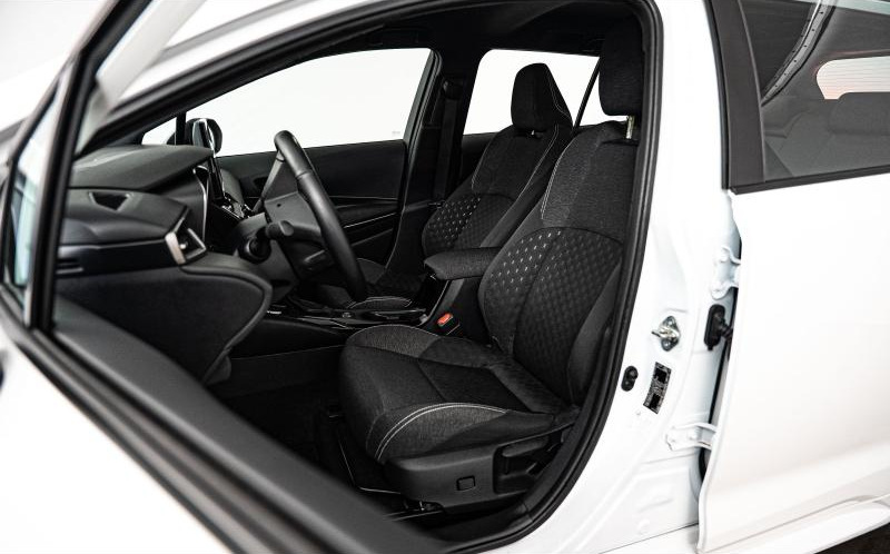 TOYOTA Corolla Touring Spt