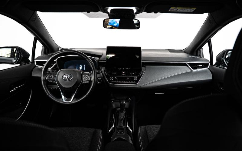 TOYOTA Corolla Touring Spt