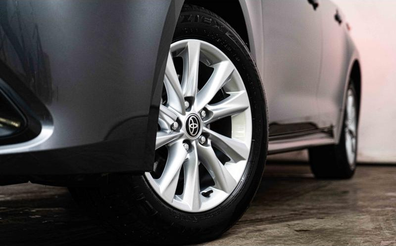 TOYOTA Corolla Touring Spt