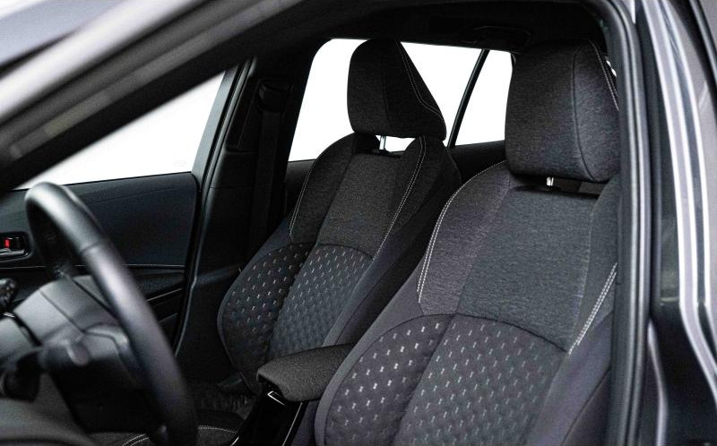 TOYOTA Corolla Touring Spt