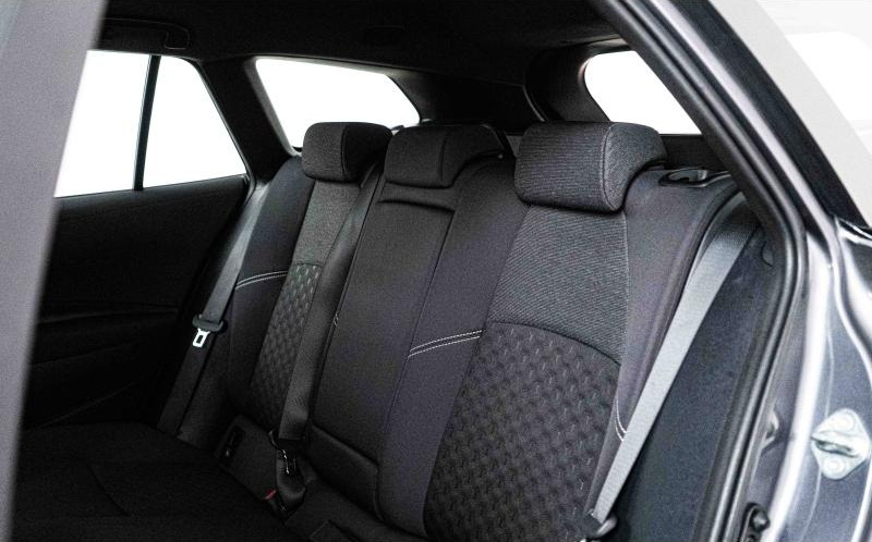 TOYOTA Corolla Touring Spt