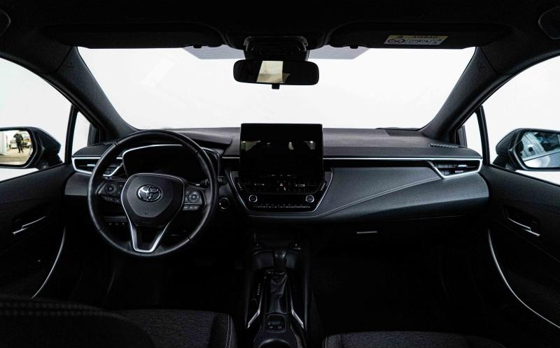 TOYOTA Corolla Touring Spt