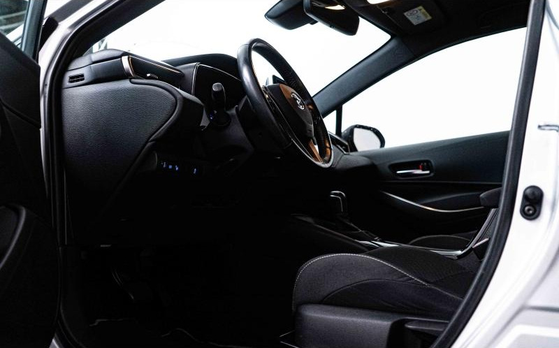 TOYOTA Corolla Touring Spt