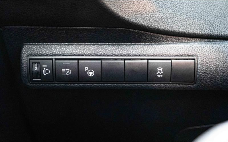 TOYOTA Corolla Touring Spt