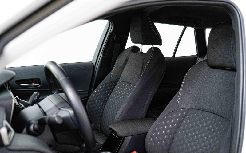 TOYOTA Corolla Touring Spt