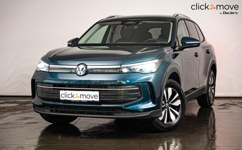 VOLKSWAGEN Tiguan