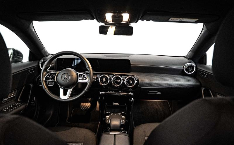 MERCEDES-BENZ CLA Shooting Brake