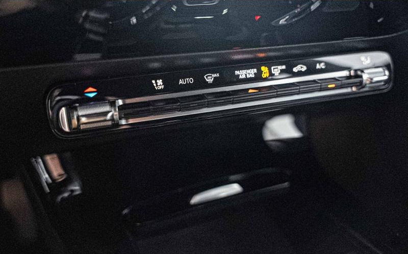 MERCEDES-BENZ CLA Shooting Brake