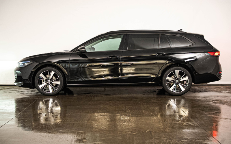 VOLKSWAGEN Passat SW