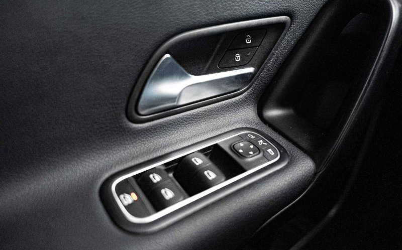 MERCEDES-BENZ Classe A