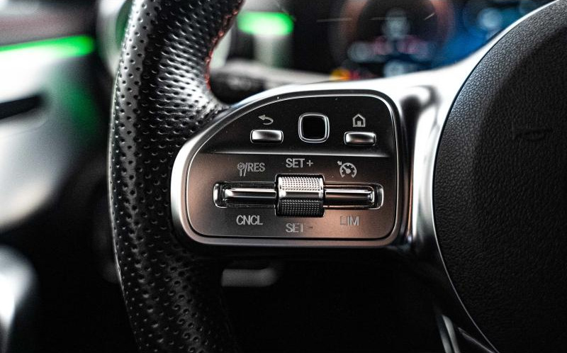 MERCEDES-BENZ CLA Shooting Brake