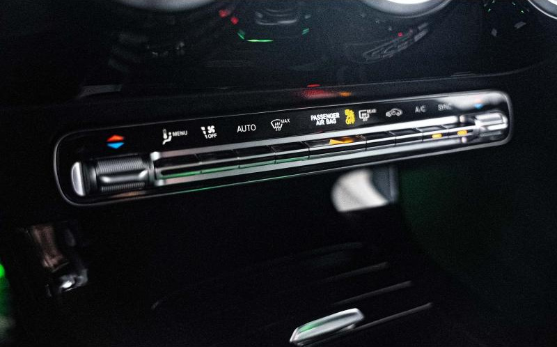 MERCEDES-BENZ CLA Shooting Brake