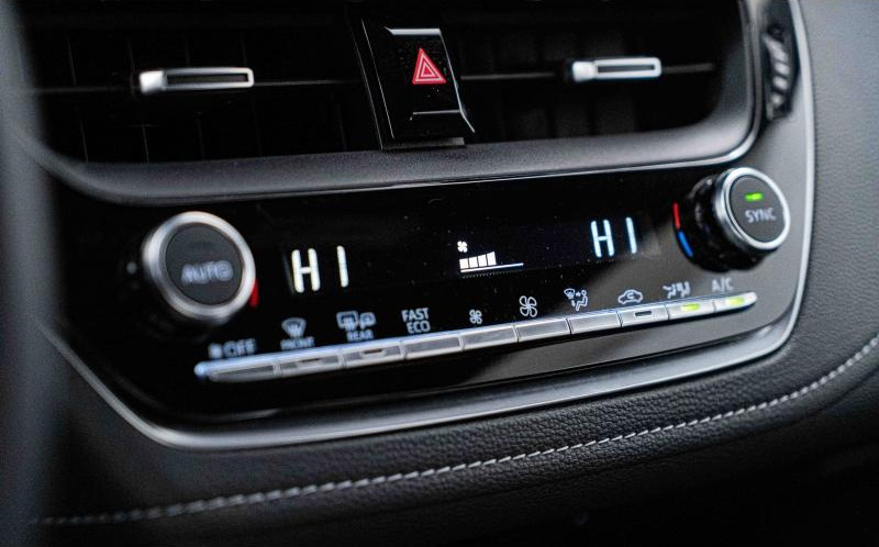 TOYOTA Corolla Touring Spt