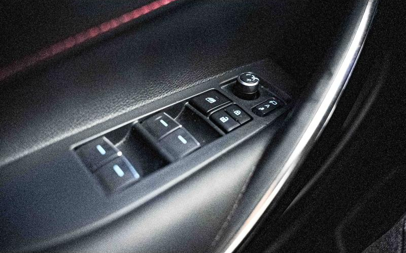 TOYOTA Corolla Touring Spt